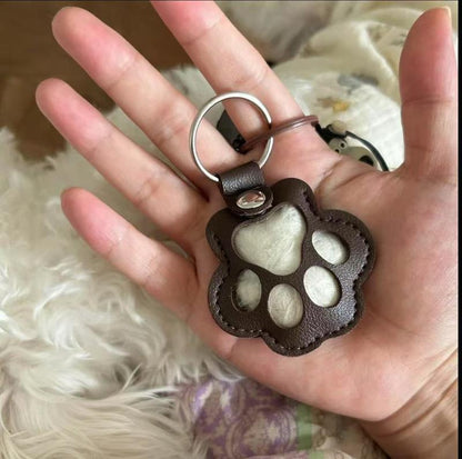 💖Leather Pet Memorial Keychain  🐾 Keep Their Memory Close, Always(49%Off)