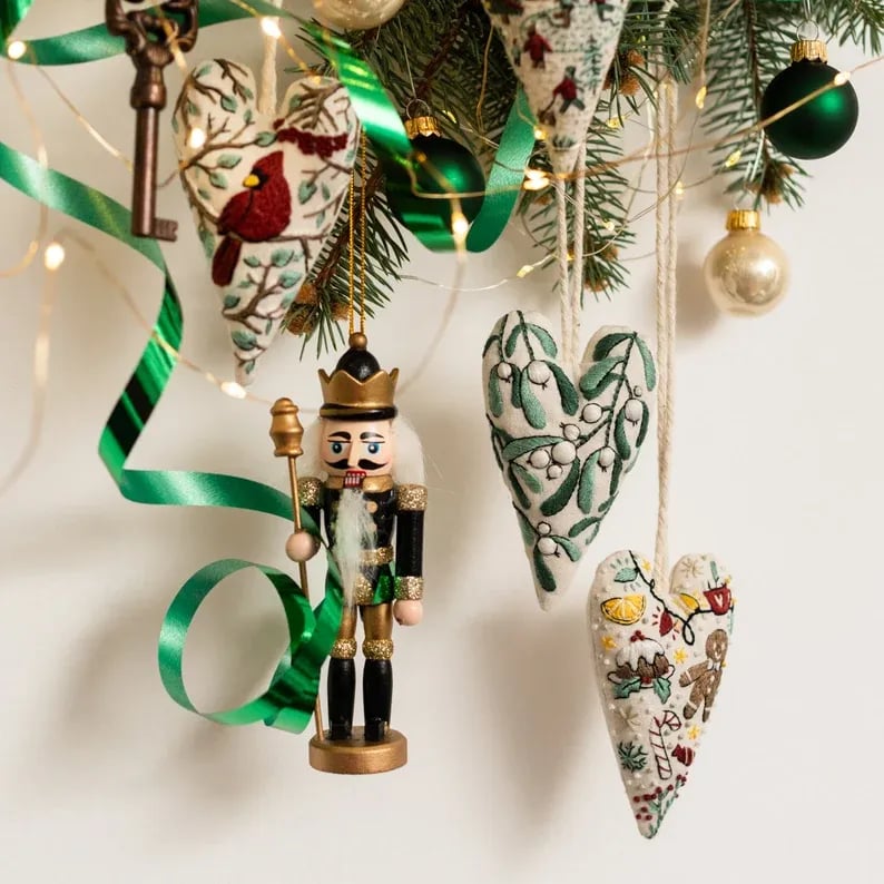 💖DIY Heart Shaped Hand Embroidered Christmas Ornament/Ornament Kit